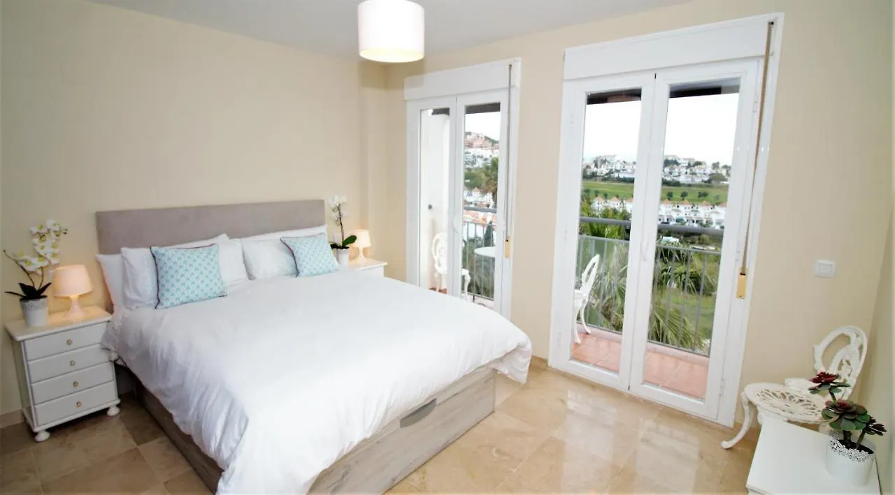 Villa Rosa luxury private large Villa to rent Manilva 0*,  Spagna