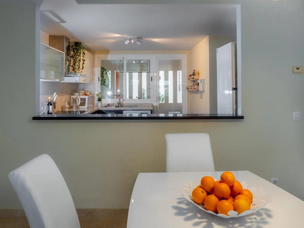Villa Rosa luxury private large Villa to rent Manilva