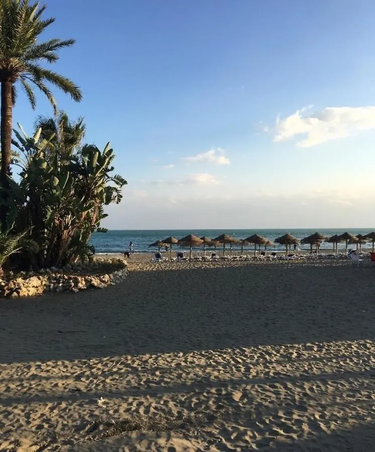 Villa Rosa luxury private large Villa to rent Manilva